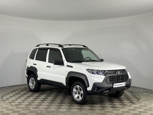 Lada (ВАЗ) Niva Travel I с пробегом 2022 года, цена 920 000 рублей, 32282 км, внедорожник, Автокод Объявления