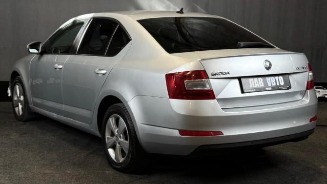 Skoda Octavia III (A7) с пробегом 2013 года, цена 870 000 рублей, 283125 км, лифтбек, Автокод Объявления