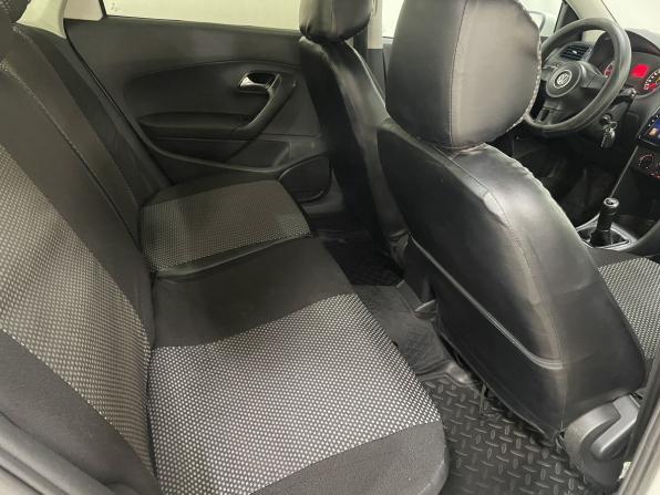 Volkswagen Polo V с пробегом 2011 года, цена 350 000 рублей, 264434 км, седан, Автокод Объявления