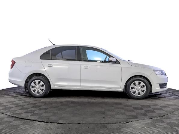 Skoda Rapid I Рестайлинг с пробегом 2019 года, цена 950 000 рублей, 128043 км, лифтбек, Автокод Объявления