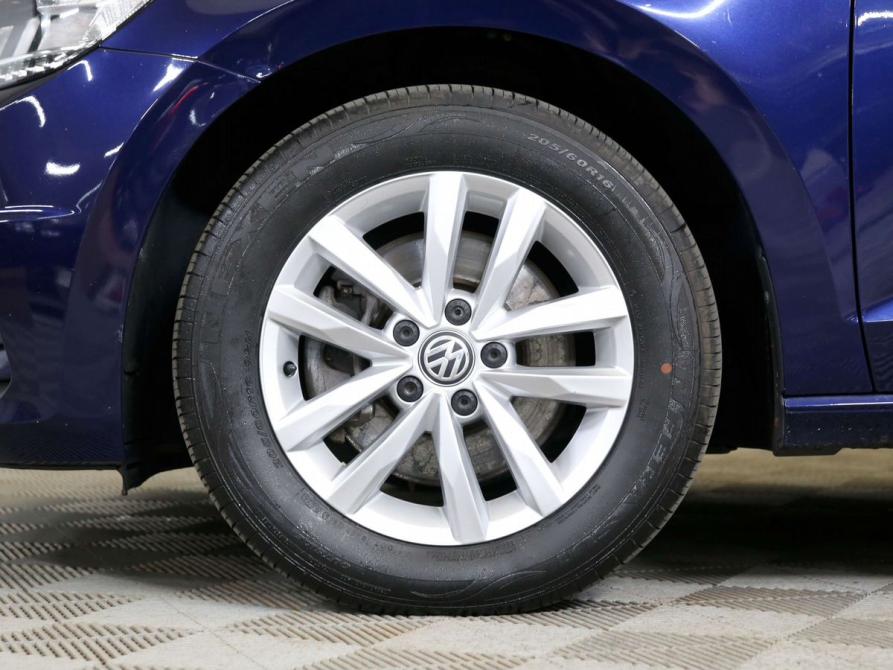 Volkswagen Touran II Санкт-Петербург  - изображение 9