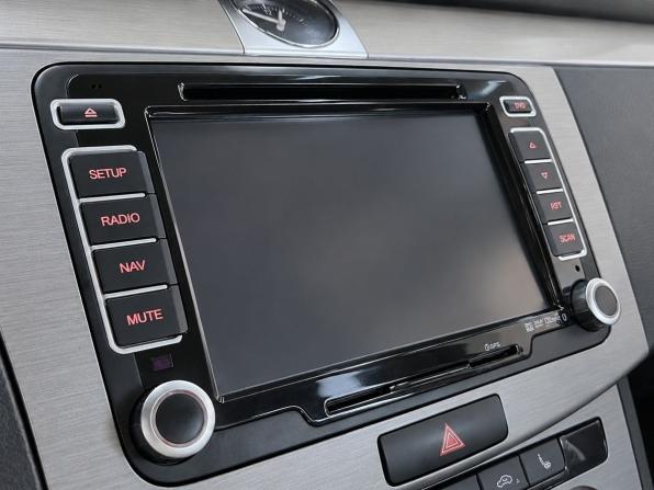 Volkswagen Passat B7 с пробегом 2014 года, цена 1 349 000 рублей, 194368 км, универсал, Автокод Объявления