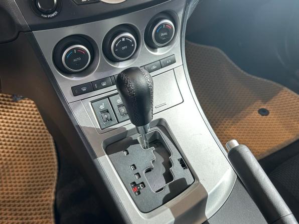 Mazda 3 II (BL) с пробегом 2010 года, цена 795 000 рублей, 154281 км, хэтчбек, Автокод Объявления