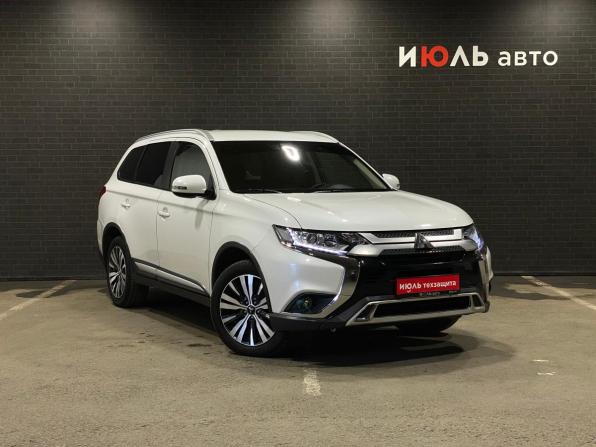 Mitsubishi Outlander III Рестайлинг 3 с пробегом 2020 года, цена 2 270 000 рублей, 147384 км, внедорожник, Автокод Объявления