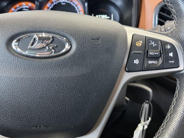 Lada (ВАЗ) XRAY I с пробегом 2019 года, цена 1 290 000 рублей, 47773 км, хэтчбек, Автокод Объявления