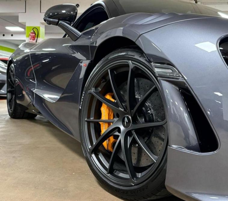 McLaren 750S Москва  - изображение 6