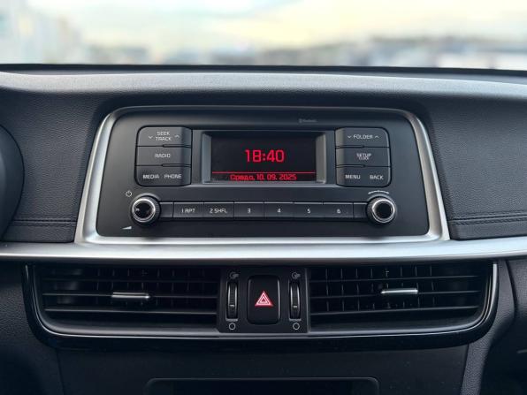 Kia Optima IV Рестайлинг с пробегом 2019 года, цена 1 745 000 рублей, 107000 км, седан, Автокод Объявления