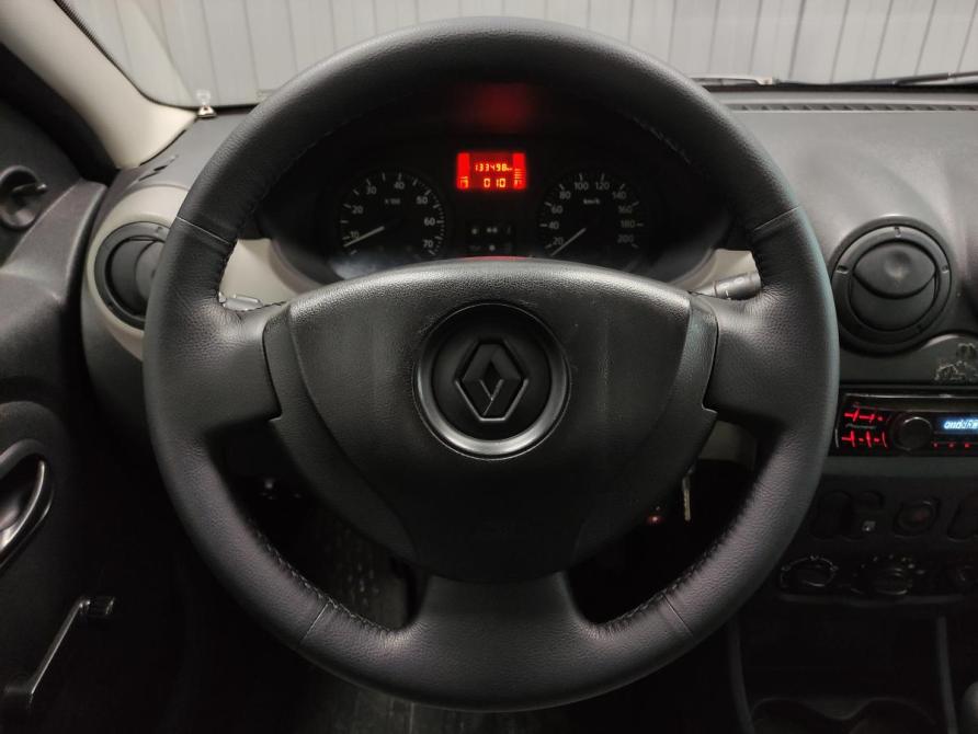 Renault Logan I Рестайлинг Пермь  - изображение 7