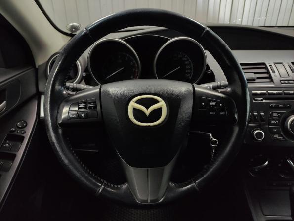 Mazda 3 II (BL) Рестайлинг с пробегом 2012 года, цена 825 000 рублей, 202720 км, хэтчбек, Автокод Объявления