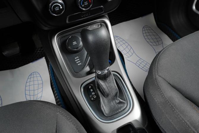 Jeep Compass II с пробегом 2018 года, цена 2 149 000 рублей, 117000 км, внедорожник, Автокод Объявления