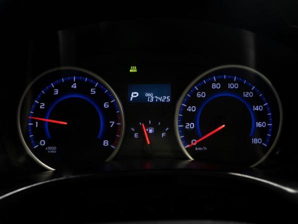 Toyota Wish II Рестайлинг с пробегом 2012 года, цена 1 480 000 рублей, 137425 км, минивэн, Автокод Объявления