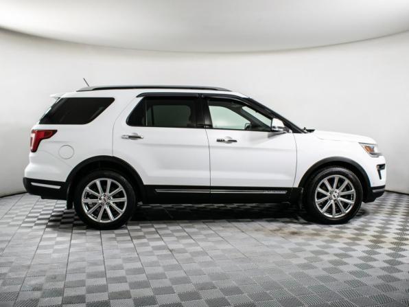 Ford Explorer V Рестайлинг 2 с пробегом 2019 года, цена 3 645 000 рублей, 97500 км, внедорожник, Автокод Объявления