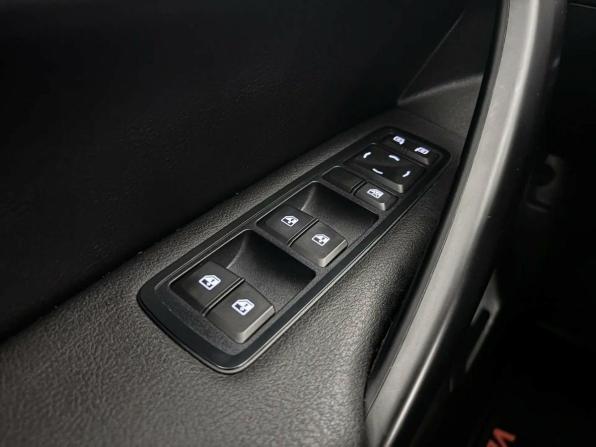 Lada (ВАЗ) Vesta I Рестайлинг (NG) с пробегом 2025 года, цена 1 399 000 рублей, 6726 км, седан, Автокод Объявления