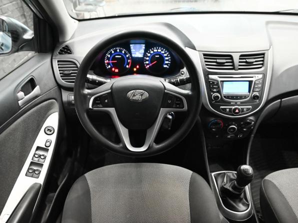 Hyundai Solaris I с пробегом 2012 года, цена 730 000 рублей, 144766 км, хэтчбек, Автокод Объявления