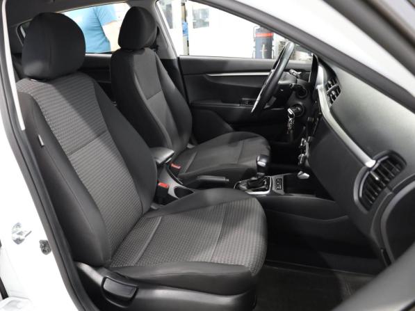 Kia Rio IV Рестайлинг с пробегом 2020 года, цена 1 679 000 рублей, 106757 км, хэтчбек, Автокод Объявления