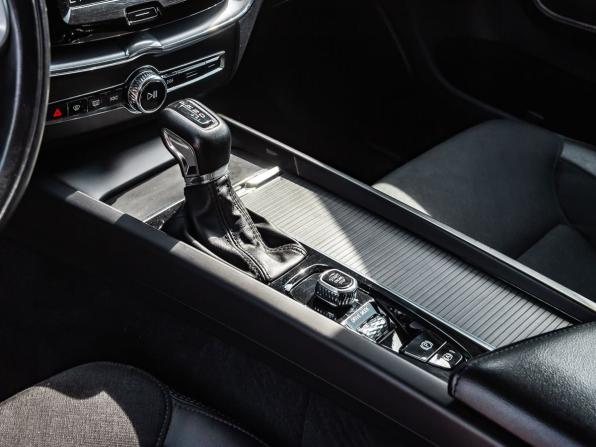 Volvo XC60 II с пробегом 2018 года, цена 3 110 000 рублей, 115363 км, внедорожник, Автокод Объявления