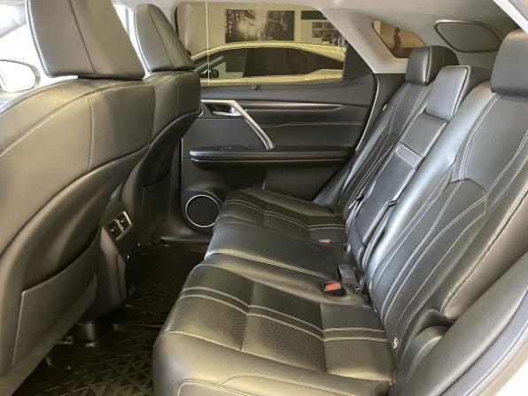 Lexus RX IV Рестайлинг с пробегом 2019 года, цена 4 650 000 рублей, 82000 км, внедорожник, Автокод Объявления