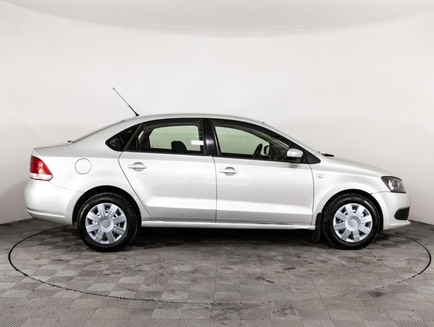 Volkswagen Polo V Санкт-Петербург  - изображение 4