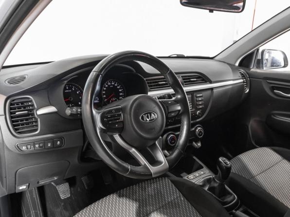 Kia Rio IV с пробегом 2017 года, цена 1 320 000 рублей, 123565 км, хэтчбек, Автокод Объявления