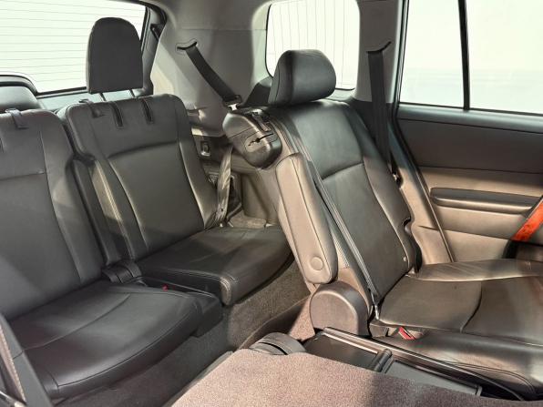 Toyota Highlander II (XU40) Рестайлинг с пробегом 2010 года, цена 2 250 000 рублей, 211876 км, внедорожник, Автокод Объявления