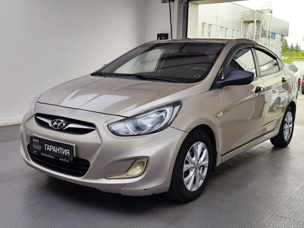 Hyundai Solaris I с пробегом 2012 года, цена 690 000 рублей, 120530 км, седан, Автокод Объявления