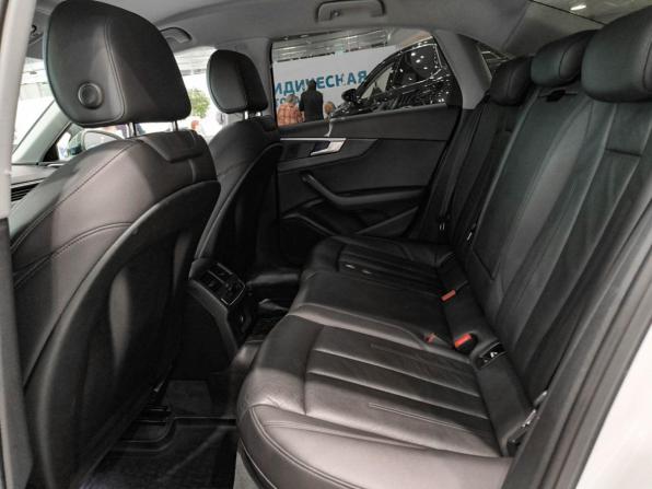 Audi A4 V (B9) с пробегом 2016 года, цена 2 120 000 рублей, 187188 км, седан, Автокод Объявления
