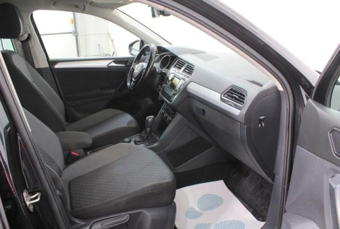 Volkswagen Tiguan II с пробегом 2017 года, цена 2 670 000 рублей, 126197 км, внедорожник, Автокод Объявления