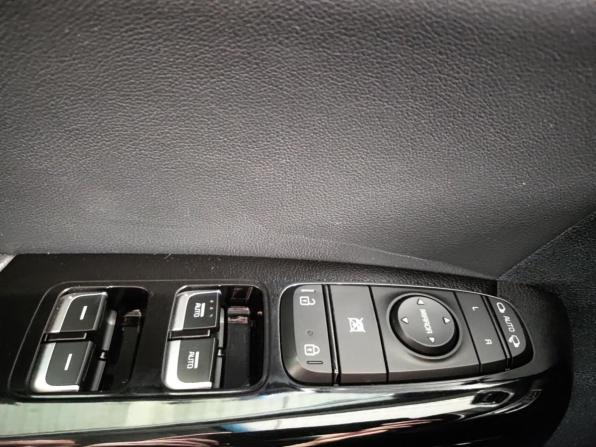 Kia Sportage IV Рестайлинг с пробегом 2021 года, цена 2 900 000 рублей, 127141 км, внедорожник, Автокод Объявления