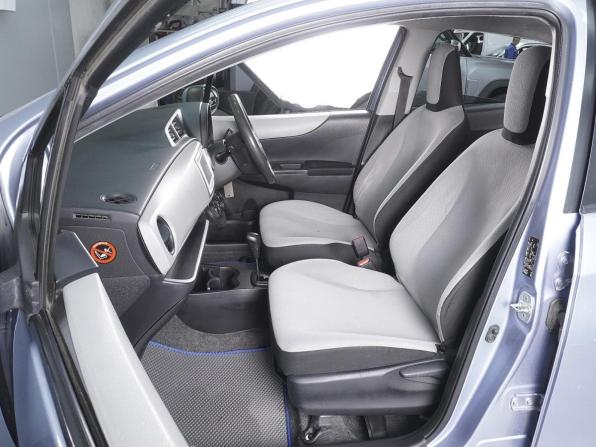 Toyota Vitz III (XP130) с пробегом 2013 года, цена 570 000 рублей, 320765 км, хэтчбек, Автокод Объявления