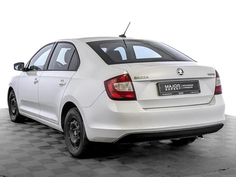 Skoda Rapid I Рестайлинг Москва  - изображение 7