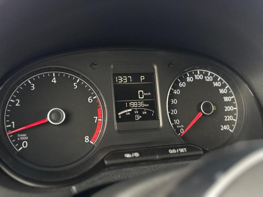 Volkswagen Polo V Рестайлинг Набережные Челны  - изображение 19