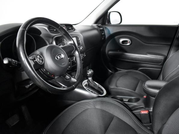 Kia Soul II Рестайлинг с пробегом 2019 года, цена 1 440 000 рублей, 109024 км, хэтчбек, Автокод Объявления