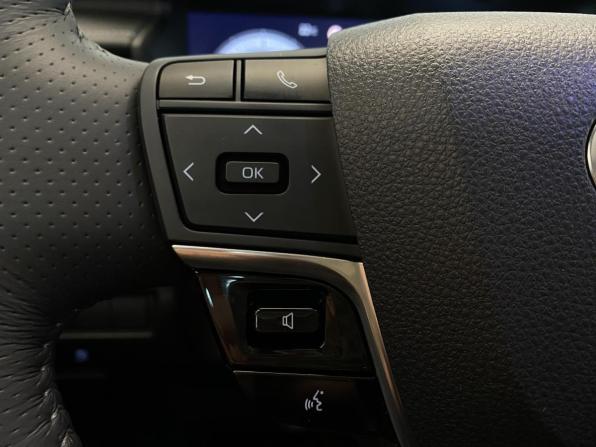 Toyota Camry IX (XV80) China Market с пробегом 2026 года, цена 3 895 000 рублей, 1445 км, седан, Автокод Объявления