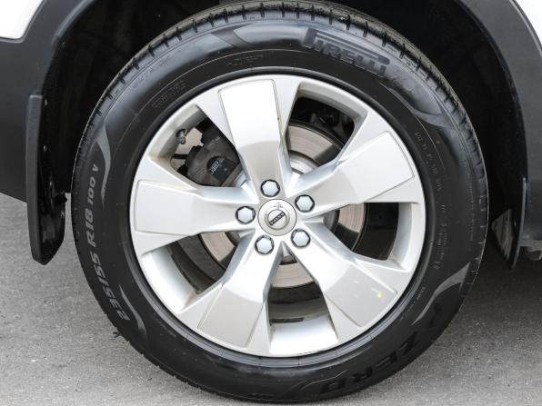 Volvo XC40 I с пробегом 2019 года, цена 2 997 000 рублей, 97000 км, внедорожник, Автокод Объявления
