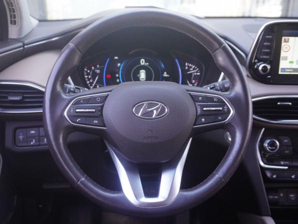 Hyundai Santa Fe IV с пробегом 2019 года, цена 3 363 000 рублей, 70301 км, внедорожник, Автокод Объявления