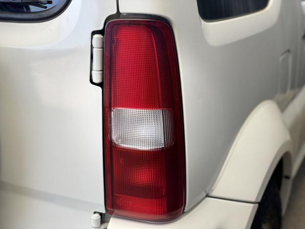 Suzuki Jimny III Рестайлинг 1 с пробегом 2008 года, цена 827 000 рублей, 191348 км, внедорожник, Автокод Объявления