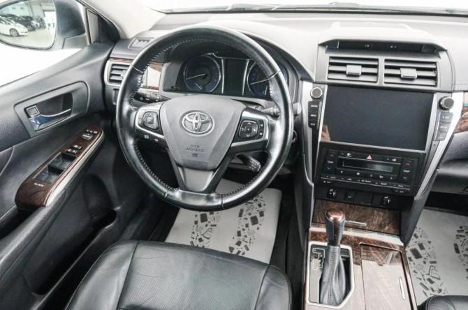 Toyota Camry VII (XV50) Рестайлинг 2 с пробегом 2017 года, цена 2 449 000 рублей, 119000 км, седан, Автокод Объявления