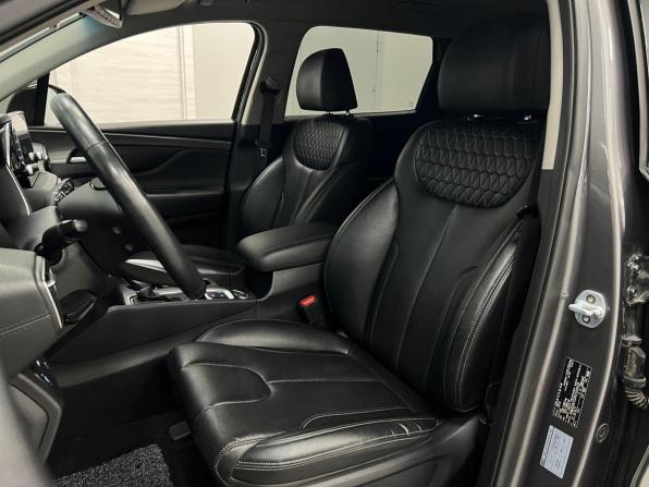 Hyundai Santa Fe IV с пробегом 2019 года, цена 3 450 000 рублей, 118556 км, внедорожник, Автокод Объявления