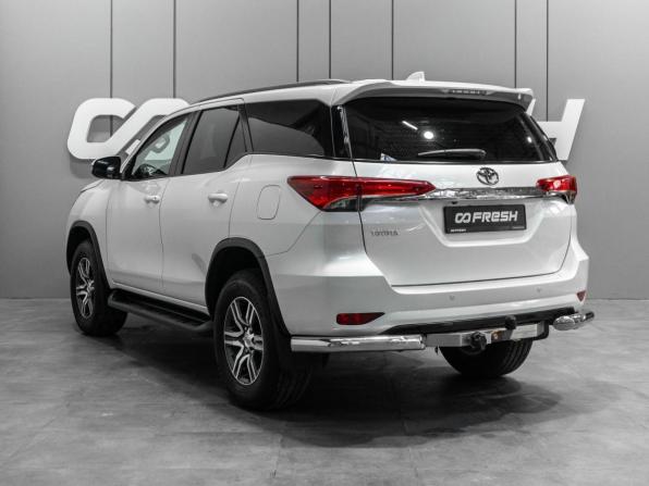 Toyota Fortuner II с пробегом 2019 года, цена 4 240 000 рублей, 71517 км, внедорожник, Автокод Объявления