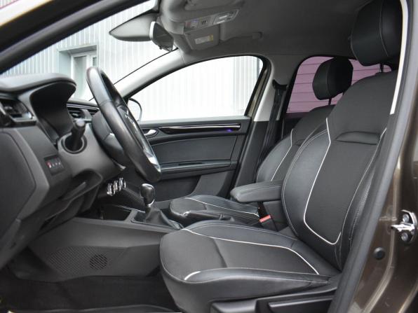 Renault Arkana I с пробегом 2019 года, цена 1 449 000 рублей, 141819 км, внедорожник, Автокод Объявления
