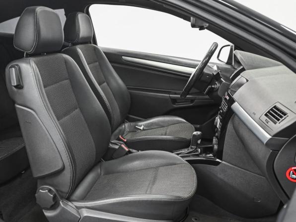 Opel Astra H Рестайлинг с пробегом 2010 года, цена 699 000 рублей, 273023 км, хэтчбек, Автокод Объявления