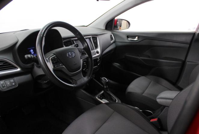 Hyundai Solaris I Рестайлинг с пробегом 2017 года, цена 1 430 000 рублей, 114356 км, седан, Автокод Объявления