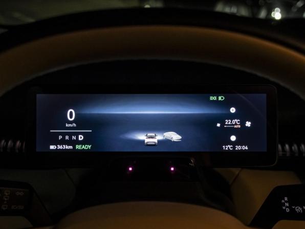 Zeekr X I с пробегом 2023 года, цена 4 098 000 рублей, 45000 км, внедорожник, Автокод Объявления