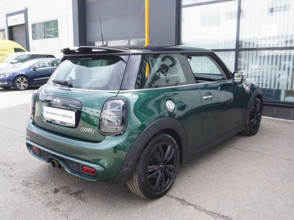 Mini Hatch III (F55/F56) с пробегом 2014 года, цена 1 720 000 рублей, 159227 км, хэтчбек, Автокод Объявления