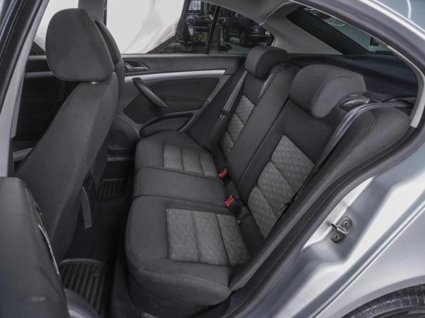 Skoda Octavia II (A5) Рестайлинг с пробегом 2013 года, цена 880 000 рублей, 113206 км, лифтбек, Автокод Объявления