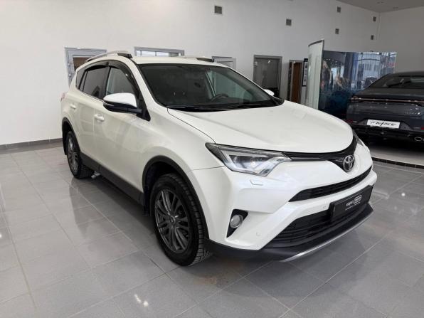 Toyota RAV4 IV (XA40) Рестайлинг с пробегом 2016 года, цена 1 950 000 рублей, 227824 км, внедорожник, Автокод Объявления
