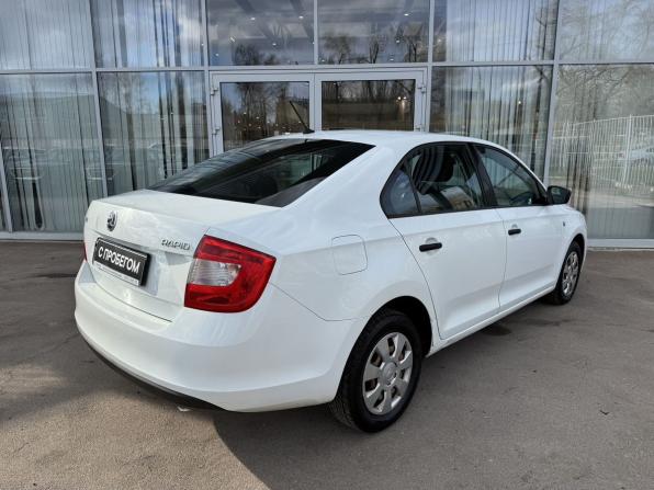 Skoda Rapid I с пробегом 2015 года, цена 980 000 рублей, 98180 км, лифтбек, Автокод Объявления