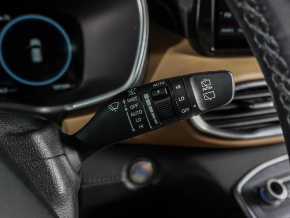 Hyundai Santa Fe IV Рестайлинг с пробегом 2021 года, цена 3 499 000 рублей, 107259 км, внедорожник, Автокод Объявления