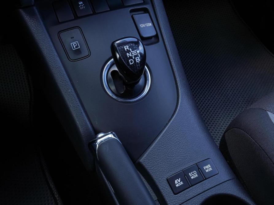Toyota Auris II Рестайлинг Краснодар  - изображение 12