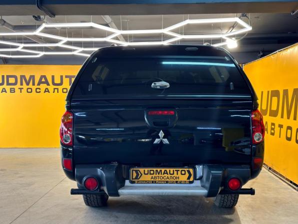 Mitsubishi L200 IV Рестайлинг с пробегом 2014 года, цена 1 299 000 рублей, 253421 км, пикап, Автокод Объявления